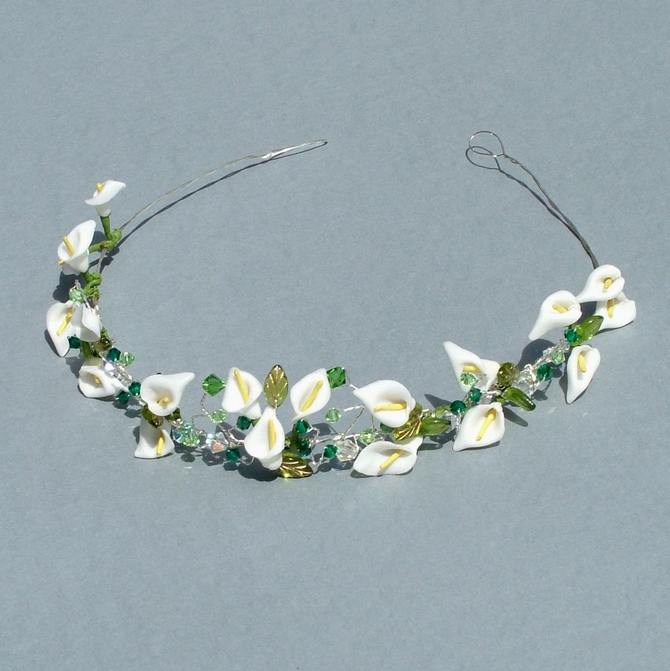 Tiara with lilies and green Swarovski crystals